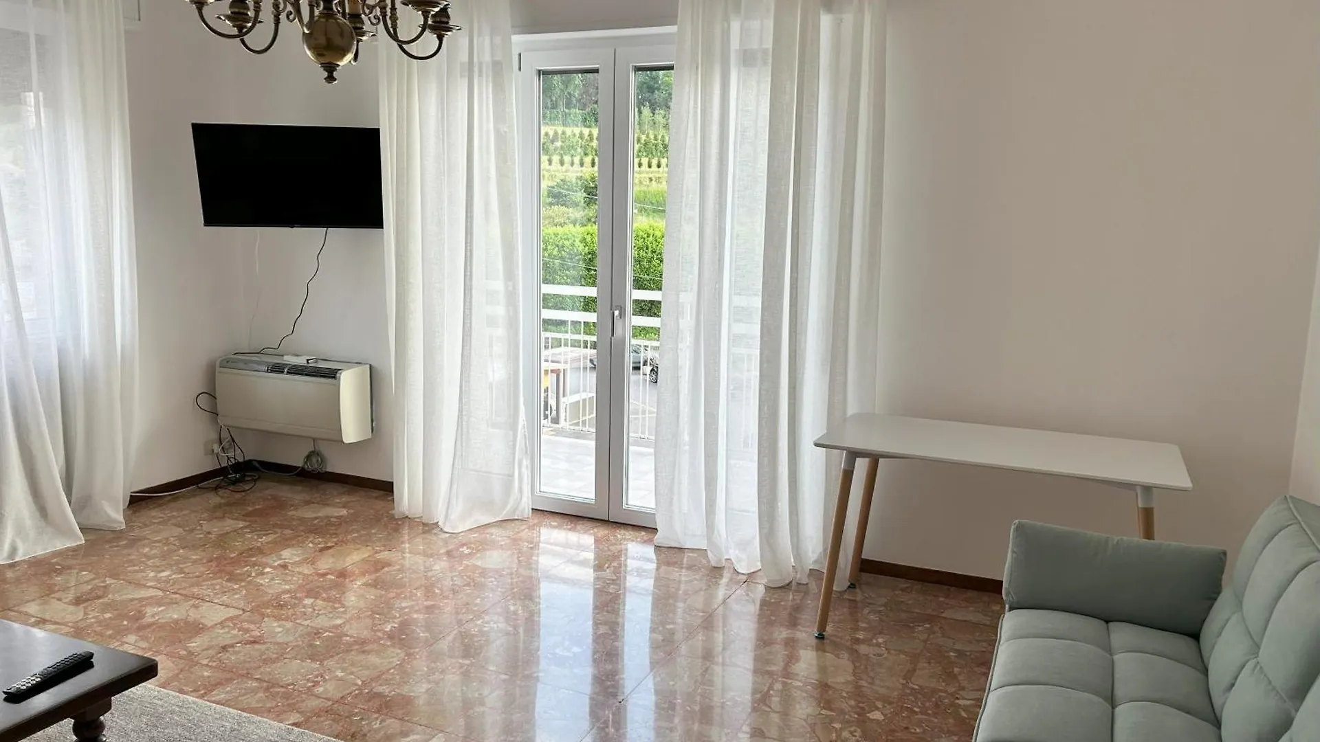 Parkview House A Ponteranica Apartment 0*,  Italy